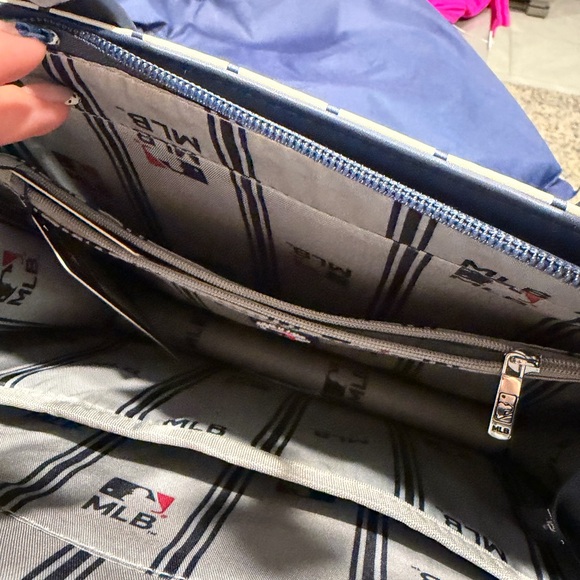 Yankees MLB hand bag - Picture 8 of 11